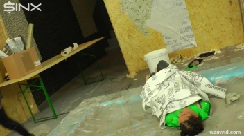 Hot chick gets covered in sticky glue Screencap 46 on www.sinx.com