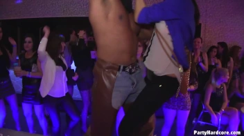 Party Hardcore Gone Crazy Vol. 7 Part 2 - Cam 4 Screencap 32 on www.sinx.com