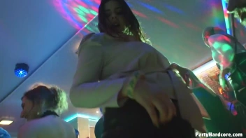 Party Hardcore Gone Crazy Vol. 34 Part 3 - Cam 3 Screencap 40 on www.sinx.com