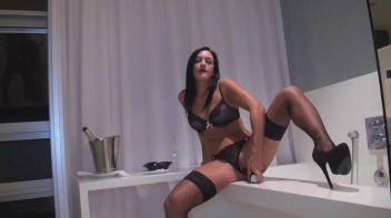 Fick meine Luxuspussy Screencap 22 on www.sinx.com