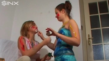 Crazy Girls Paint Their Clothes Together Screencap 7 on www.sinx.com