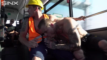 Stud Pays Builder For Gay Sex On The Bus Screencap 11 on www.sinx.com