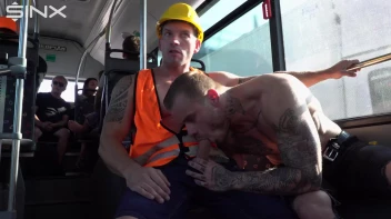 Stud Pays Builder For Gay Sex On The Bus Screencap 12 on www.sinx.com