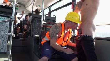 Stud Pays Builder For Gay Sex On The Bus Screencap 24 on www.sinx.com