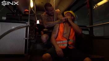 Stud Pays Builder For Gay Sex On The Bus Screencap 3 on www.sinx.com