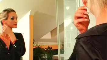 Virus Vellons Naked In The Shower Screencap 1 on www.sinx.com