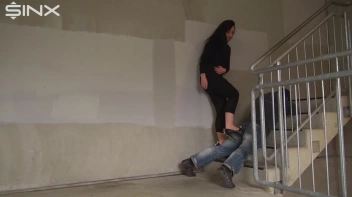 Mit den Spike Heels den Sack gequält Screencap 21 on www.sinx.com