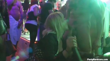 Party Hardcore Gone Crazy Vol. 35 Part 9 - Cam 2 Screencap 17 on www.sinx.com