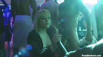 Party Hardcore Gone Crazy Vol. 35 Part 9 - Cam 2 Screencap 20 on www.sinx.com