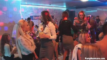 Party Hardcore Gone Crazy Vol. 31 Part 4 - Cam 2 Screencap 40 on www.sinx.com