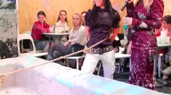 Crazy Bitches Covered in Filth Screencap 44 on www.sinx.com