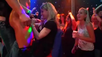 Party Hardcore Vol. 22 Part 3 Screencap 71 on www.sinx.com