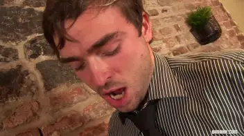 Bi Business Screencap 98 on www.sinx.com