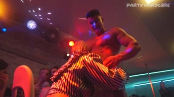 Party Hardcore Gone Crazy Vol. 26 Part 4 - Cam 1 Screencap 49 on www.sinx.com