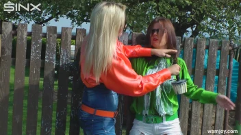 Catfight Turns Messy As Best Friends Get Painted - Cam 1 Screencap 17 on www.sinx.com