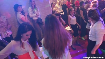 Party Hardcore Gone Crazy Vol. 34 Part 2 - Cam 1 Screencap 98 on www.sinx.com