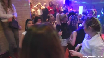 Party Hardcore Gone Crazy Vol. 34 Part 2 - Cam 1 Screencap 99 on www.sinx.com