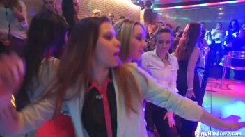 Party Hardcore Gone Crazy Vol. 34 Part 2 - Cam 1 Screencap 41 on www.sinx.com