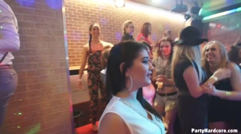 Party Hardcore Gone Crazy Vol. 34 Part 2 - Cam 1 Screencap 70 on www.sinx.com