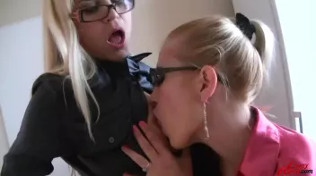 Piss Business At Its Finest Screencap 71 on www.sinx.com