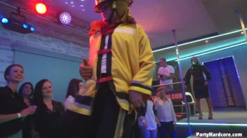 Party Hardcore Gone Crazy Vol. 31 Part 1 - Main Edit Screencap 46 on www.sinx.com