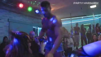 Party Hardcore Gone Crazy Vol. 15 Part 4 - Cam 3 Screencap 12 on www.sinx.com