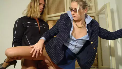 Latest deal - Cool Blonde Chick Loves Sex And Piss