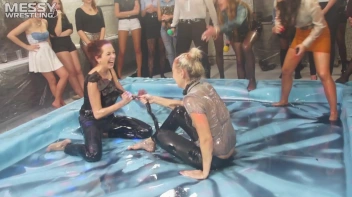 Messy Wrestling: Royal Oil Smackdown - Get Her Down And Slop Around! 2 Audience Fights! Screencap 56 on www.sinx.com