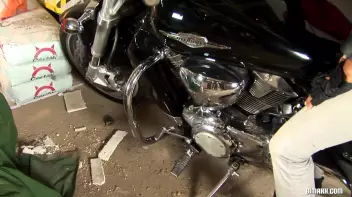 Biker Chick Cranks Up The Bi Action Screencap 1 on www.sinx.com