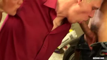 Biker Chick Cranks Up The Bi Action Screencap 42 on www.sinx.com