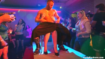 Party Hardcore Gone Crazy Vol. 36 Part 4 - Cam 3 Screencap 68 on www.sinx.com