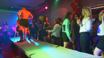 Party Hardcore Gone Crazy Vol. 36 Part 4 - Cam 3 Screencap 77 on www.sinx.com