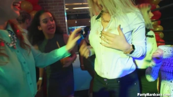 Party Hardcore Gone Crazy Vol. 36 Part 4 - Cam 3 Screencap 82 on www.sinx.com