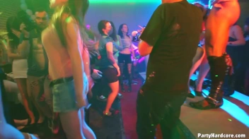 Party Hardcore Gone Crazy Vol. 36 Part 4 - Cam 3 Screencap 86 on www.sinx.com