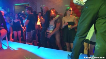 Party Hardcore Gone Crazy Vol. 36 Part 4 - Cam 3 Screencap 35 on www.sinx.com