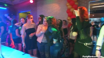 Party Hardcore Gone Crazy Vol. 36 Part 4 - Cam 3 Screencap 42 on www.sinx.com
