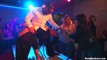 Party Hardcore Gone Crazy Vol. 36 Part 4 - Cam 3 Screencap 46 on www.sinx.com