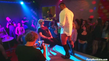 Party Hardcore Gone Crazy Vol. 36 Part 4 - Cam 3 Screencap 48 on www.sinx.com