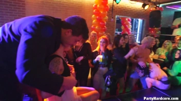 Party Hardcore Gone Crazy Vol. 39 Single Cut: Part 1 - Cam 1 Screencap 36 on www.sinx.com