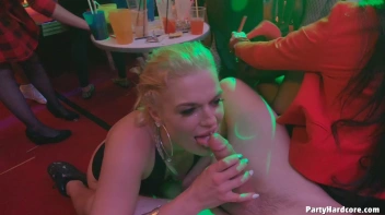 Party Hardcore Gone Crazy Vol. 41 Single Cut: Part 5 - Cam 1 Screencap 85 on www.sinx.com