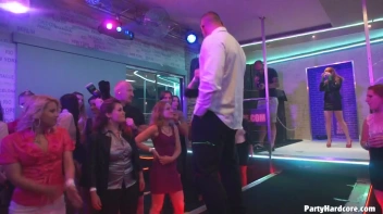 Party Hardcore Gone Crazy Vol. 29 Part 4 - Cam 4 Screencap 9 on www.sinx.com