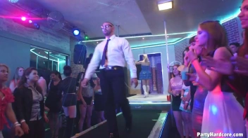 Party Hardcore Gone Crazy Vol. 29 Part 4 - Cam 4 Screencap 3 on www.sinx.com