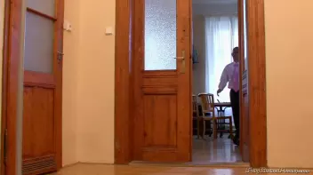 Full Piss Service Secretaries Screencap 4 on www.sinx.com