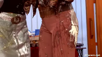 Furious Female Food Fight Screencap 34 on www.sinx.com