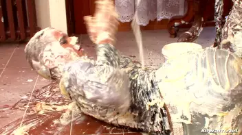 Furious Female Food Fight Screencap 60 on www.sinx.com