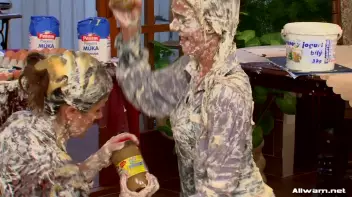 Furious Female Food Fight Screencap 76 on www.sinx.com