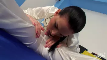 Can't Resist An Absolute Beauty Screencap 23 on www.sinx.com