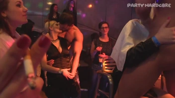 Party Hardcore Gone Crazy Vol. 16 Part 5 - Cam 3 Screencap 64 on www.sinx.com