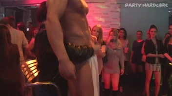 Party Hardcore Gone Crazy Vol. 16 Part 5 - Cam 3 Screencap 69 on www.sinx.com