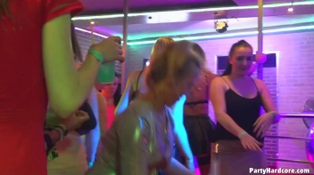 Party Hardcore Gone Crazy Vol. 41 Single Cut: Part 8 - Cam 4 Screencap 16 on www.sinx.com